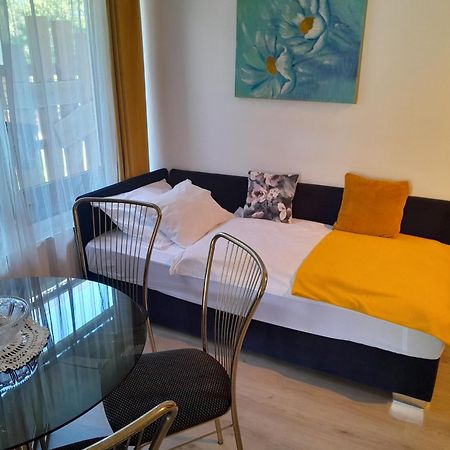 Aparthouse Ani Apartamento Radovljica Quarto foto